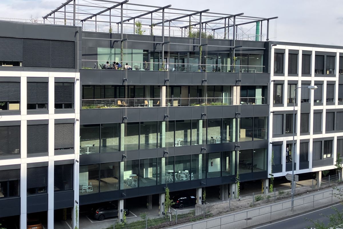 Škoda Auto - technologické centrum, Česana.